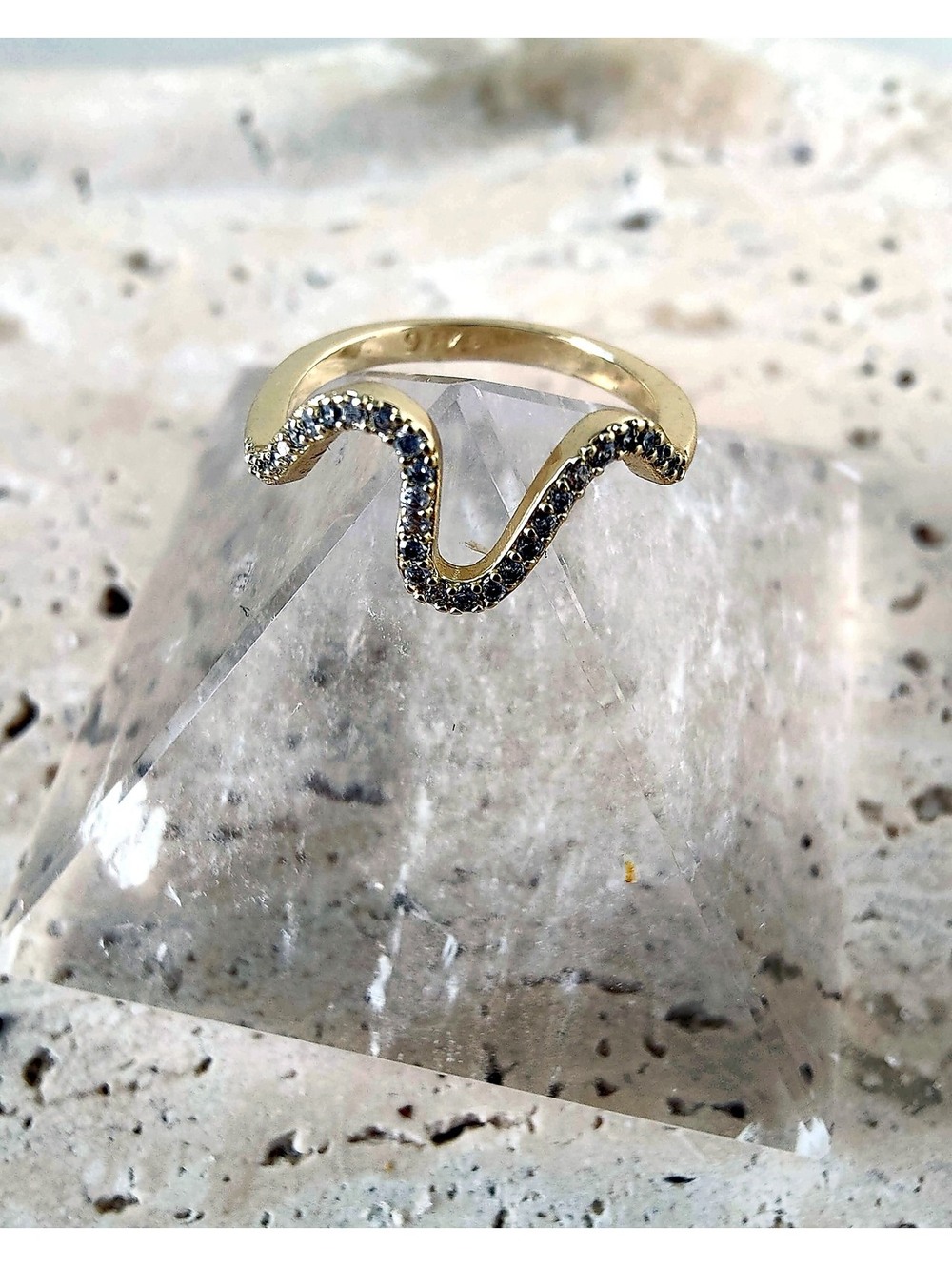 14K Gold Filled Wave Statement Ring Size 6.5